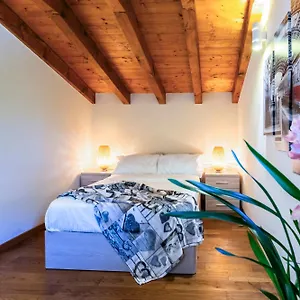  Ferienhaus Iseo Con Vista E Piscina